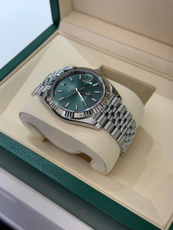 Rolex Datejust 41 NUOVO 2026 Maggio jubilee Green verde menta full set con documenti e scatola