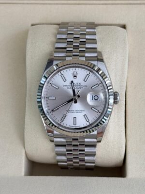 Rolex Datejust 36 NUOVO 2026 Maggio jubilee argent&eacute; full set con documenti e scatola Rolex
