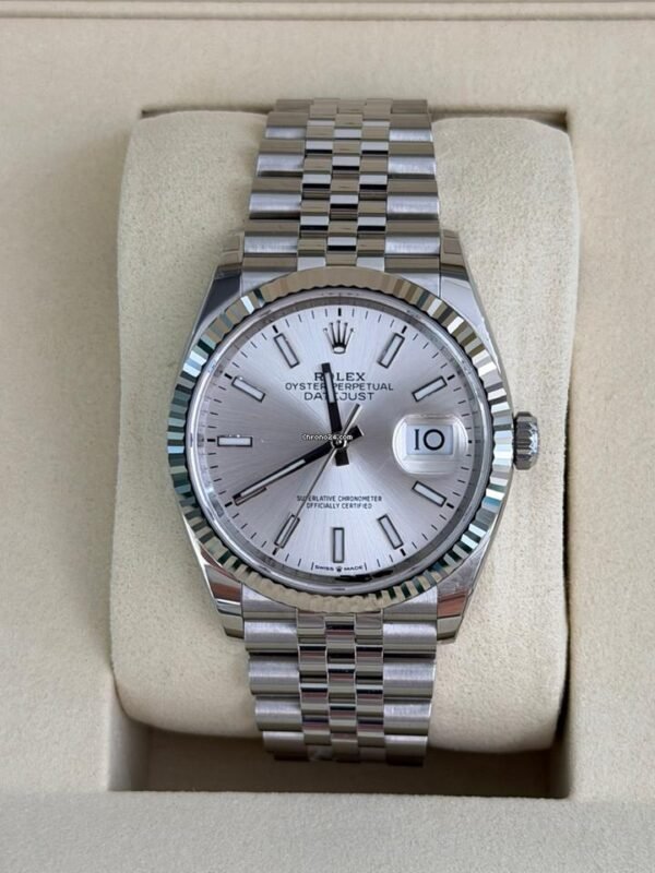 Rolex Datejust 36 NUOVO 2026 Maggio jubilee argent&eacute; full set con documenti e scatola Rolex