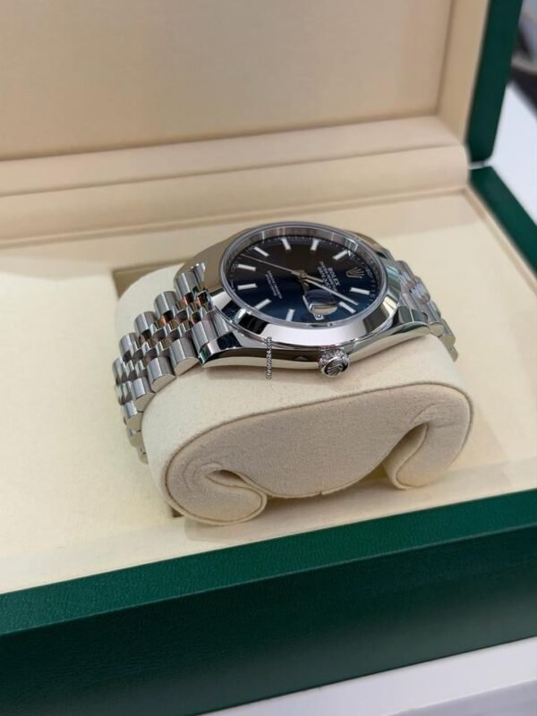 Rolex Datejust 41 41mm NUOVO 2026 Jubilee quadrante blu full set con documenti e scatola Rolex