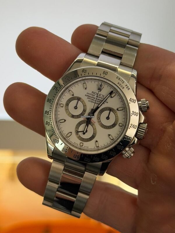 Rolex Daytona Cosmograph bianco white del 2007 full set top condition con documenti e scatola