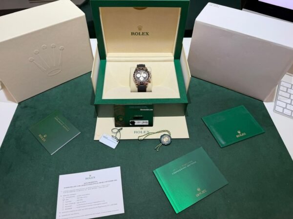 IMG_9480 Rolex Daytona Cosmograph Daytona quadrante nero oro rosa del 2024 Italia full set con documenti scatola