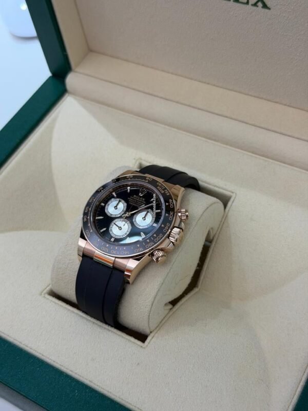 IMG_9483 Rolex Daytona Cosmograph Daytona quadrante nero oro rosa del 2024 Italia full set con documenti scatola