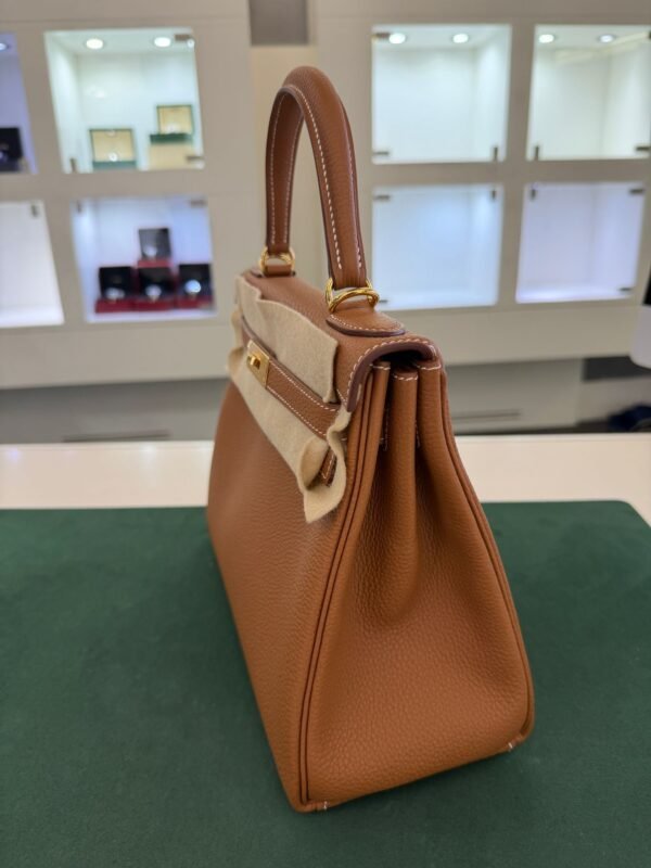 Hermès Kelly 28 retourne NUOVA 2026 seriale G colore gold (marrone) pellame Togo con hardware dorato