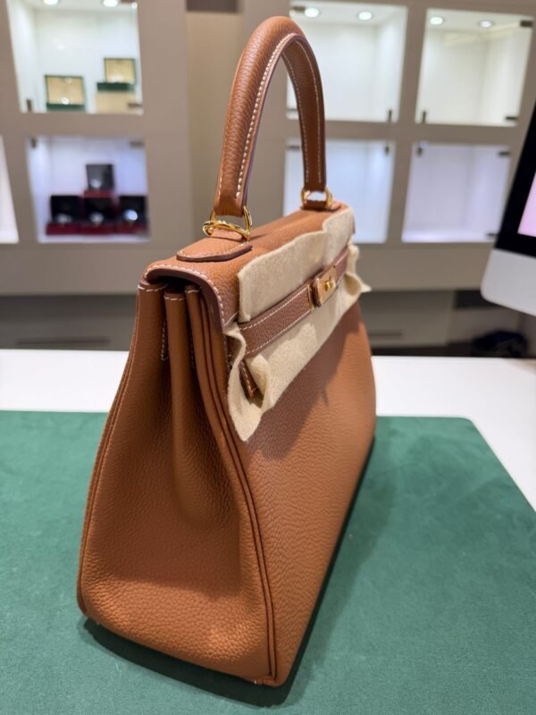 Hermès Kelly 28 retourne NUOVA 2026 seriale G colore gold (marrone) pellame Togo con hardware dorato