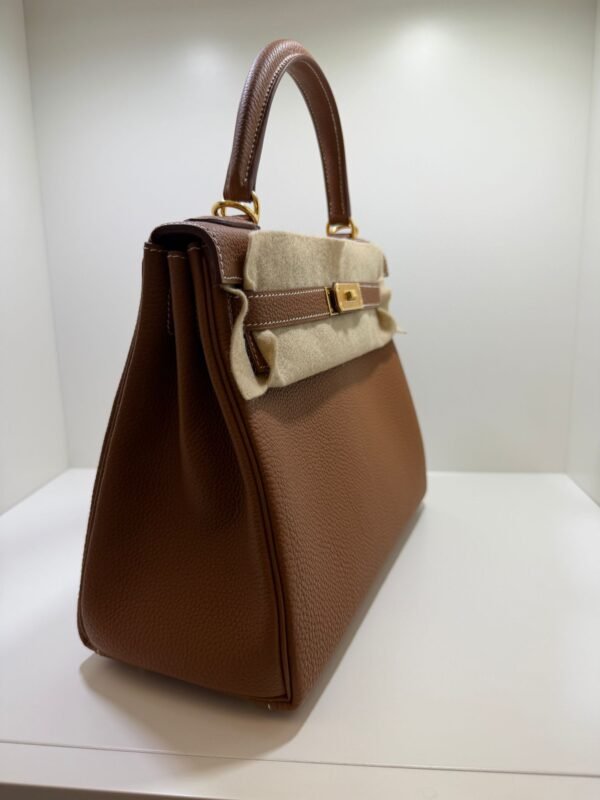Hermès Kelly 28 retourne NUOVA 2026 seriale G colore gold (marrone) pellame Togo con hardware dorato