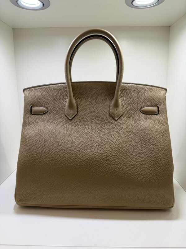Hermès Birkin 35 veau taurillon clemence NUOVA Novembre 2021 seriale Z color sabbia ( trench) hardware dorato full set con duplicato della  fattura Hermès pellicole stickers ovunque .