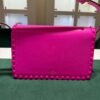 Valentino Garavani Rockstud Shoulder Bag fucsia neon