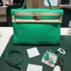 Hermès Kelly 40  hardware palladio second hand Retourne color vert Menthe in Taurillon Clémence