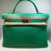 Hermès Kelly 40  hardware palladio second hand Retourne color vert Menthe in Taurillon Clémence