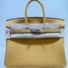 WhatsApp Image 2026-05-20 at 20.37.00 (5) Hermès Birkin 25 retourne veau togo colore Paille ( giallo ) stampa G NUOVA 2026 hardware palladio full set con scontrino ufficiale Hermès pellicole stickers ovunque