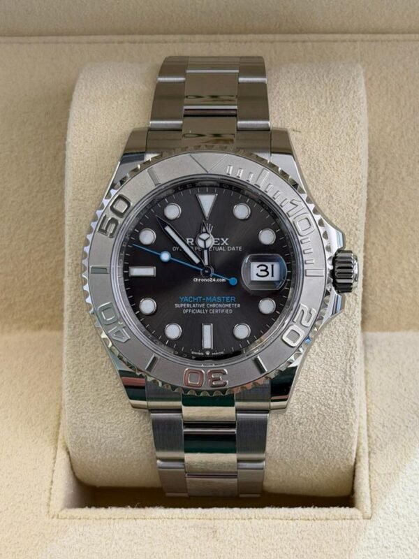 Rolex Yacht-Master 40 Rhodium NUOVO 2026 Italia in platino quadrante ardesia grigio fuul set