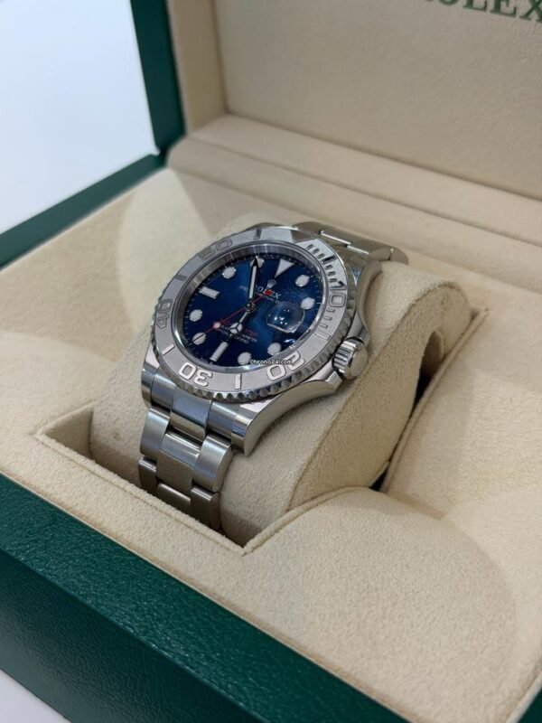 Rolex Yacht-Master 40 Blu del 2024 Italia in platino full set excellent condition con documenti