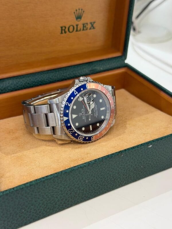 Rolex GMT-Master Pepsi del 1999 Only Swiss full set excellent condition con documenti e scatola