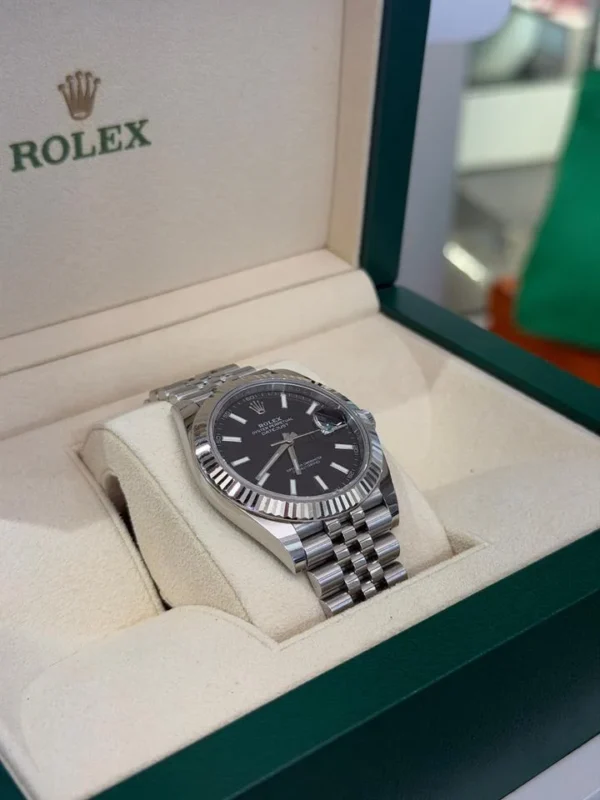 Rolex Datejust 41 41mm nero del 2021 Jubilee full set top condition con documenti e scatola