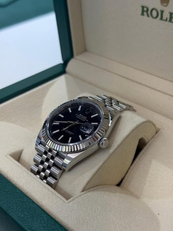 Rolex Datejust 41 41mm nero del 2021 Jubilee full set top condition con documenti e scatola