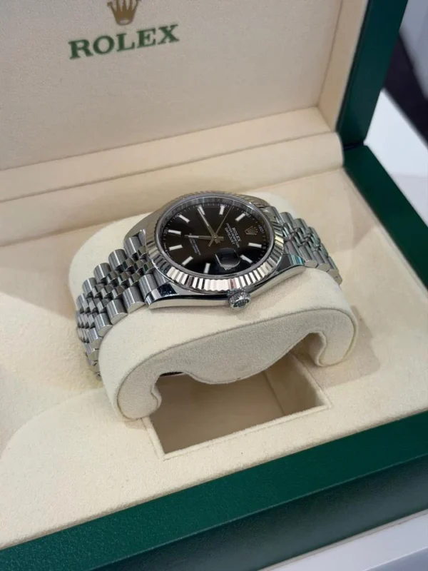Rolex Datejust 41 41mm nero del 2021 Jubilee full set top condition con documenti e scatola
