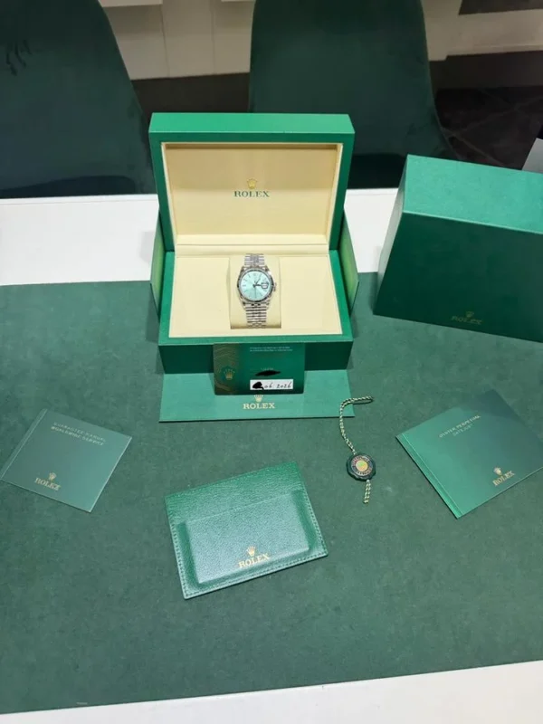 Rolex Datejust 36 Green verde menta NUOVO 2026 jubilee full set con documenti e scatola