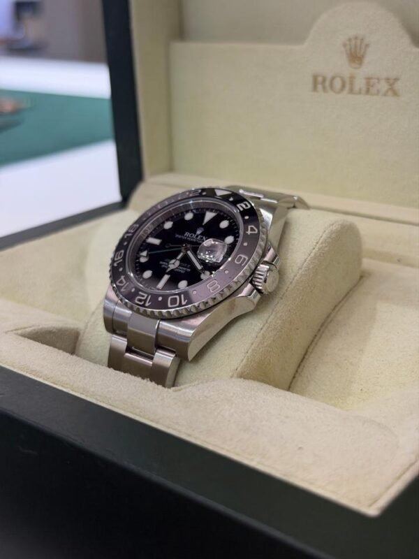 Rolex GMT-Master II ceramica nera del 2014 full set top condition con documenti e scatola