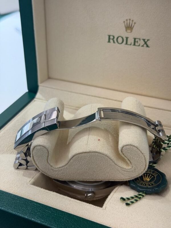 Rolex Sky-Dweller verde - green - menta del 2025 Jubilee Italia full set excellent condition