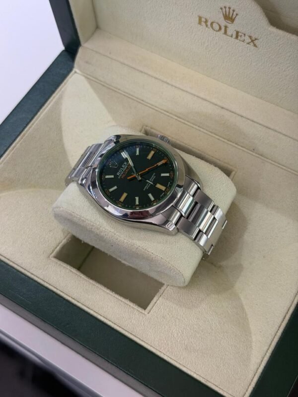 Rolex Milgauss vetro verde del 2008 quadrante nero full set top condition con documenti scatola