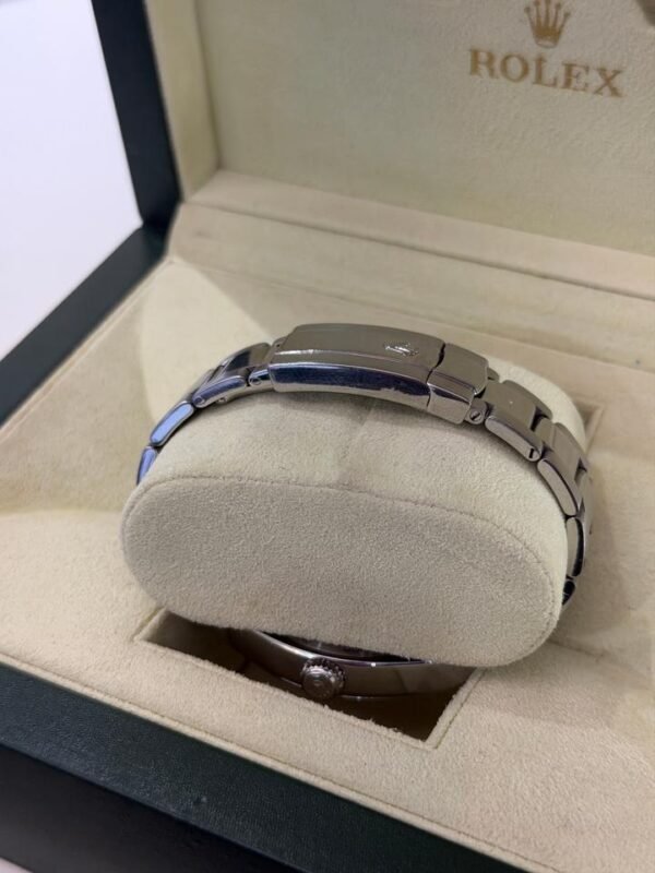 Rolex Milgauss vetro verde del 2008 quadrante nero full set top condition con documenti scatola