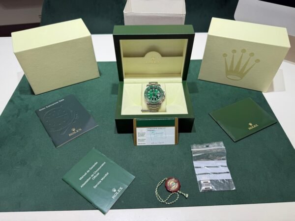 Rolex Submariner Date HULK del 2011 full set top condition con documenti e scatola Rolex
