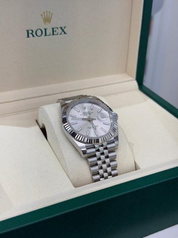 IMG_3647 Rolex Datejust 41 41mm grigio argentè NUOVO del 2026 jubilee full set con documenti scatola