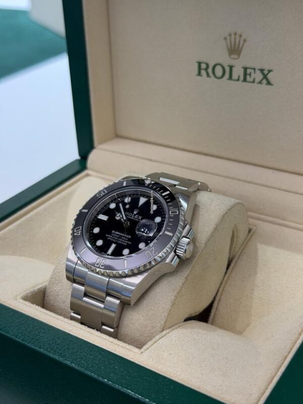 IMG_4593 Rolex Submariner Date 40mm del 2017 Italia full set excellent condition con documenti e scatola