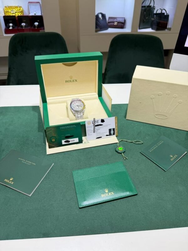 Rolex Datejust 41 41mm del 2025 mai indossato come nuovo full set con documenti e scatola Rolex