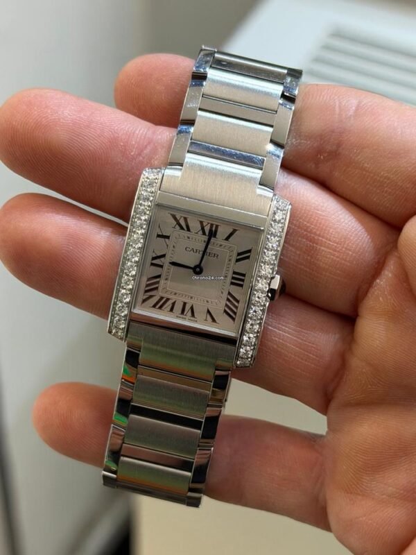 Cartier Tank Française 32mm del 2024 full set excellent condition con documenti scatola