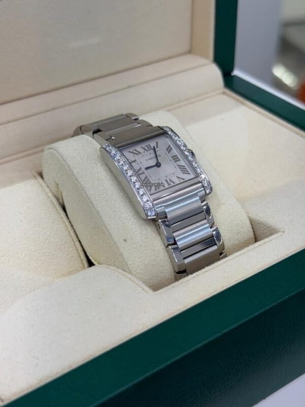 Cartier Tank Française 32mm del 2024 full set excellent condition con documenti scatola