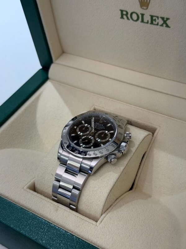 Rolex Daytona Cosmograph del 2013 claps lunga full set top condition con documenti e scatola