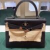 WhatsApp Image 2026-05-20 at 11.02.23 (1) Hermès Kelly 28 sellier veau pellame epsom second hand del 2017 color Noir nero con hardware palladio full set excellent condition