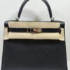 WhatsApp Image 2026-05-20 at 11.02.25 (1) Hermès Kelly 28 sellier veau pellame epsom second hand del 2017 color Noir nero con hardware palladio full set excellent condition