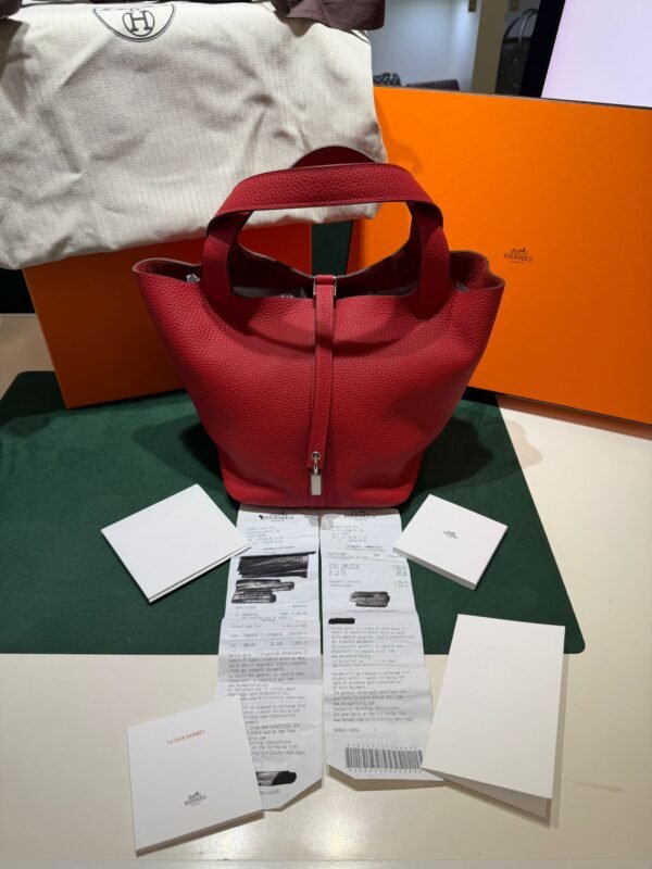 WhatsApp Image 2026-06-10 at 10.21.05 (3) Hermès Picotin Lock 22 nuova Rouge vermillon taurillon clemence