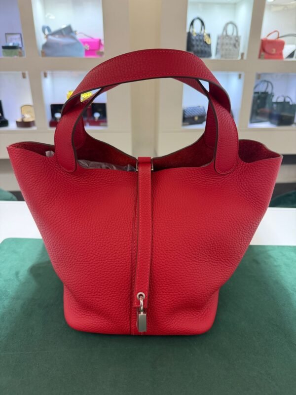 WhatsApp Image 2026-06-10 at 10.21.06 (3) Hermès Picotin Lock 22 nuova Rouge vermillon taurillon clemence