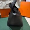 WhatsApp Image 2026-06-10 at 10.21.53 (1) Hermès Picotin Lock 22 nuova Noir del 2025