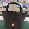 WhatsApp Image 2026-06-10 at 10.21.54 (1) Hermès Picotin Lock 22 nuova Noir del 2025