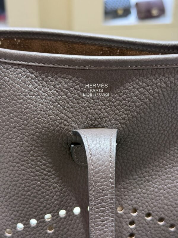 Hermès Evelyne III 29 color ebene del 2024