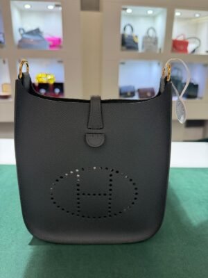 Hermès Evelyne 16 Sellier Vert Mangrove del 2025