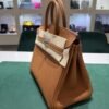 WhatsApp Image 2026-06-10 at 10.42.00 (4) Hermès Birkin 25 retourne veau togo colore GOLD
