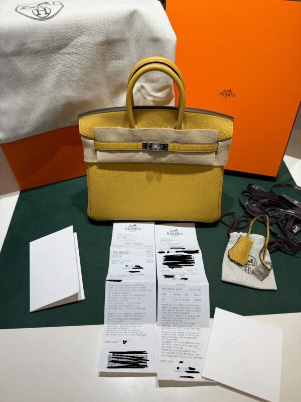 Hermès Birkin 25 retourne veau togo colore paille( giallo ) stampa G NUOVA 2026 Giugno hardware palladio full set con scontrino ufficiale Hermès