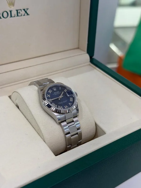 IMG_3392 Rolex Datejust 31 NUOVO 2024 oyster quadrante blu ghiera in oro full set con documenti e scatola