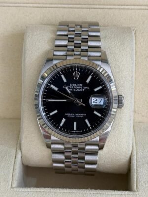 IMG_3421 Rolex Datejust 36 36mm quadrante nero del 2021 Italia Jubilee full set top condition con documenti