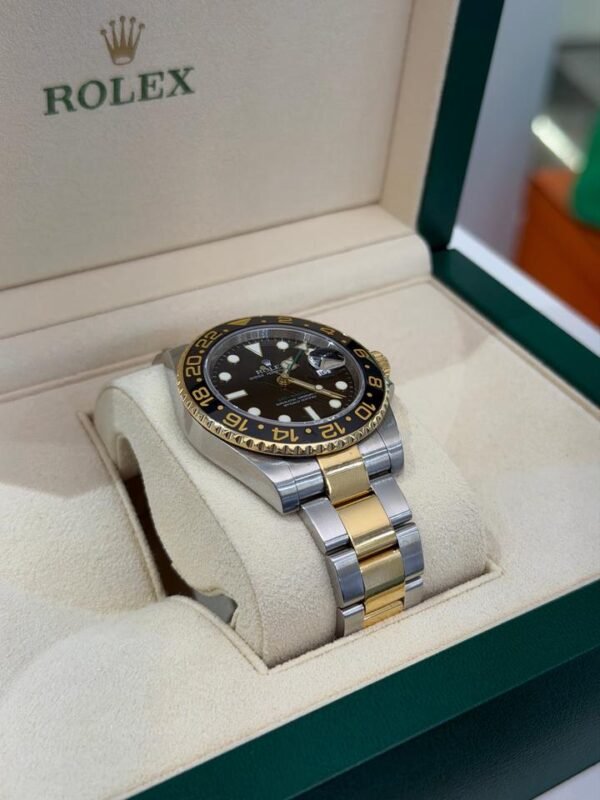 Rolex GMT-Master II ceramica acciaio oro del 2008 Italia full set top condition con documenti