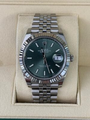 IMG_3434 Rolex Datejust 41 verde menta green del 2024 Italia jubilee full set excellent condition ect ect