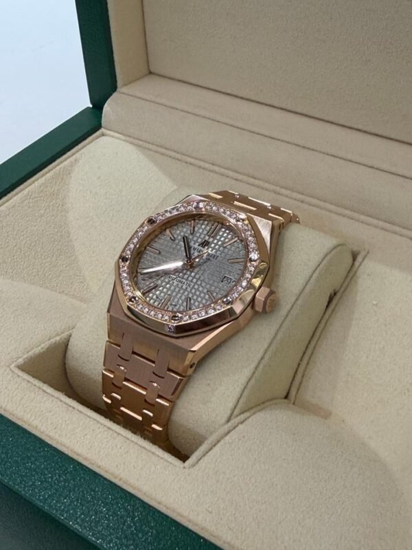 Audemars Piguet Royal Oak Lady 37mm rose gold del 2020 NUOVO mai indossato diamond bezel full set con documenti