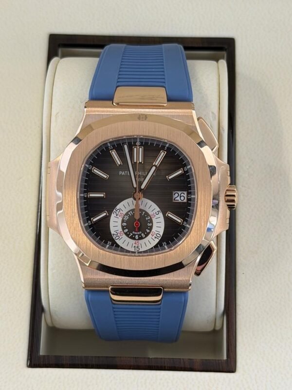 Patek Philippe Nautilus rose gold del 2014 full set excellent condition con documenti e scatola Patek