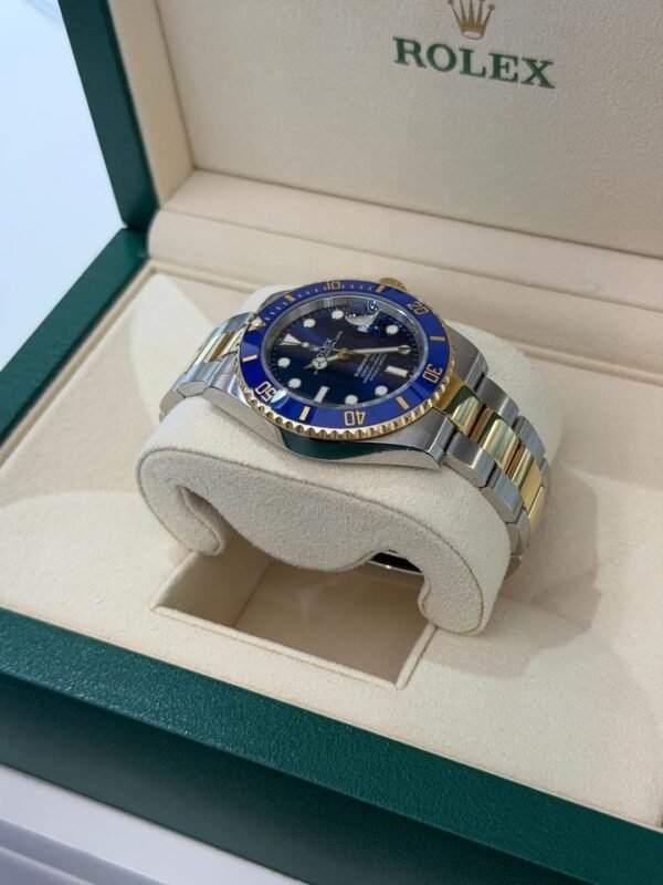 IMG_4276 Rolex Submariner Date blu del 2023 Italia acciaio oro full set excellent condition con documenti